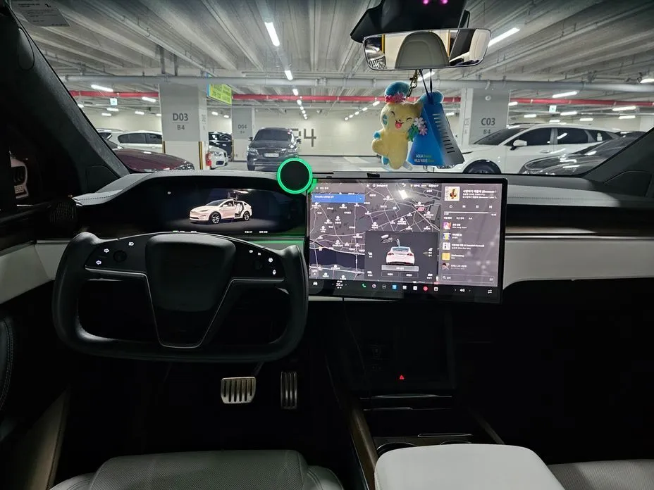 Tesla Model X 2023 из KR, фото 3