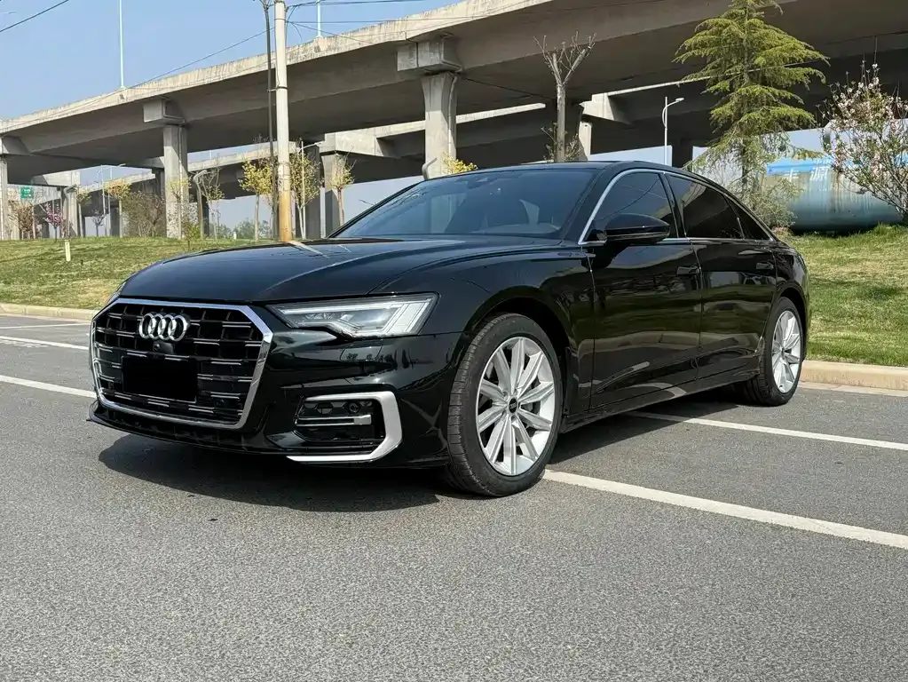 Audi A6L — фото 8
