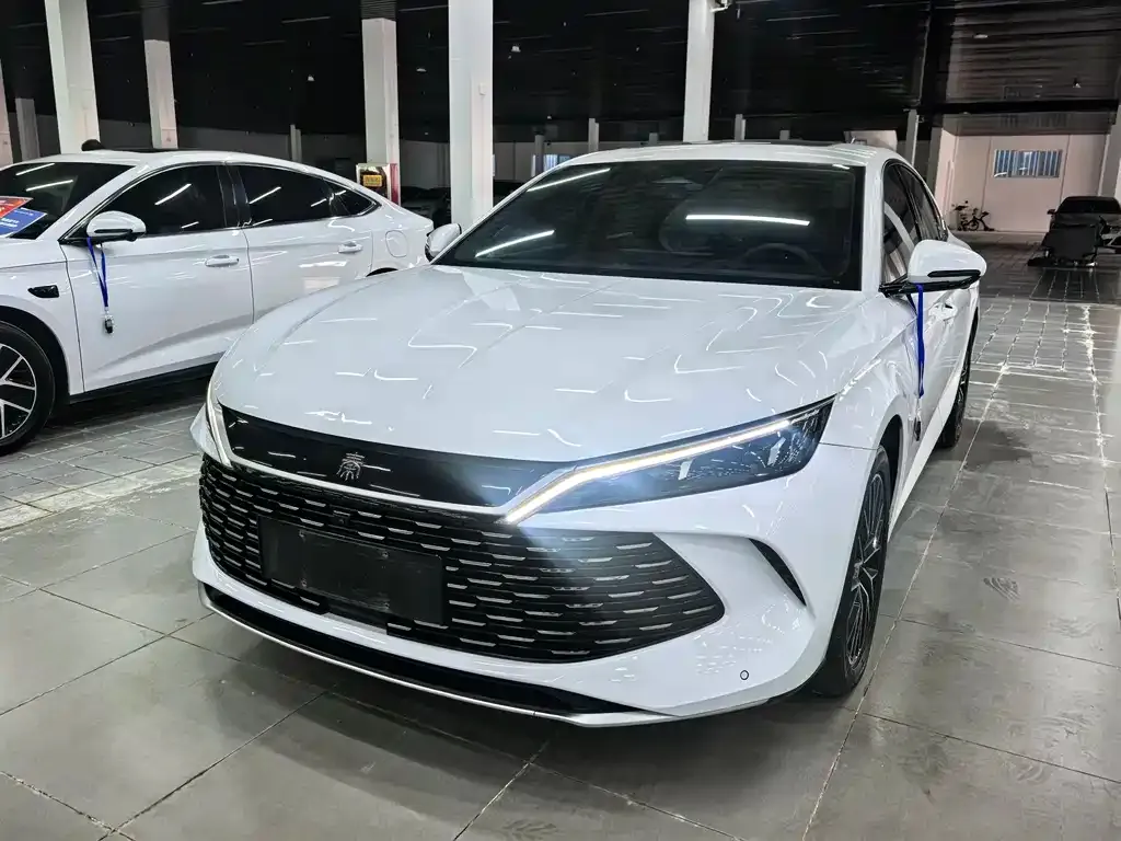 BYD Qin L — фото 1
