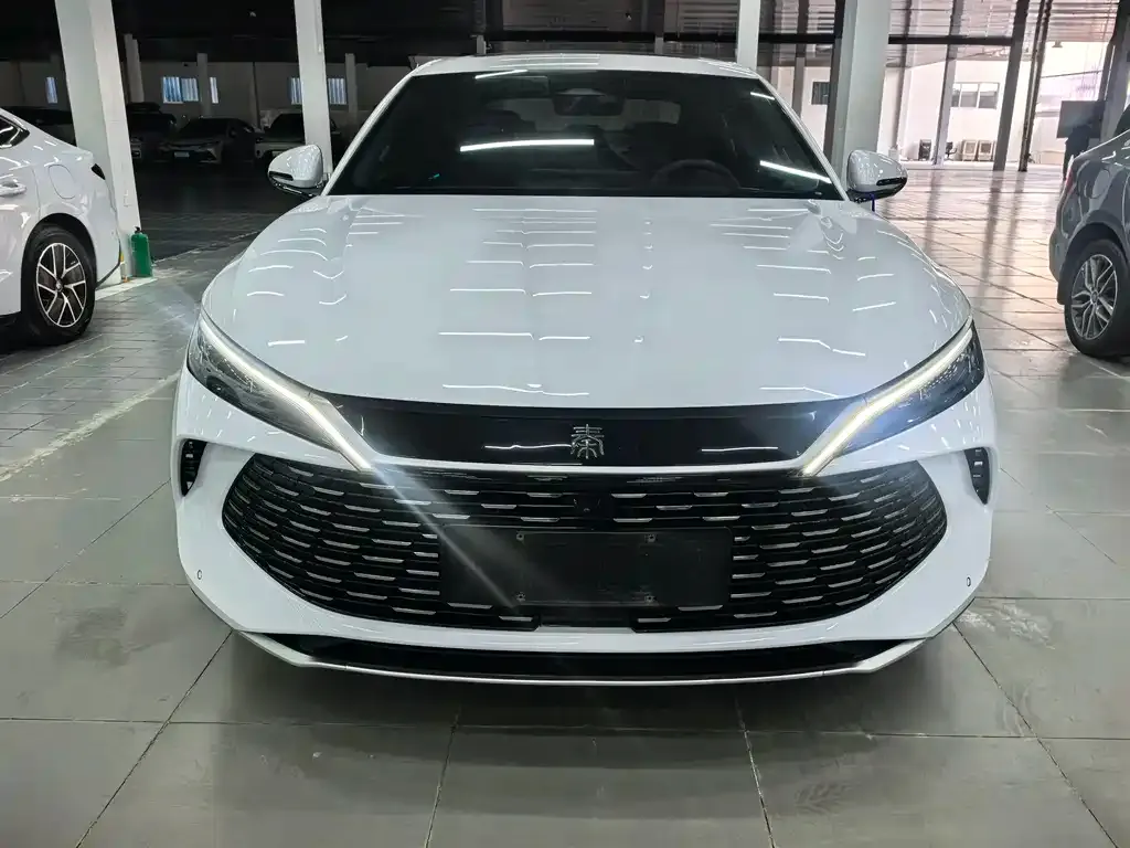 BYD Qin L — фото 7