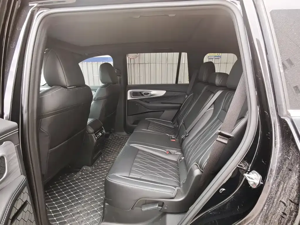 GAC Motor Trumpchi GS8 — фото 6