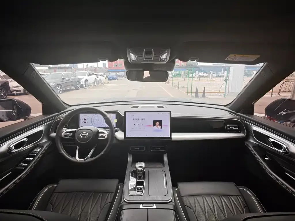 GAC Motor Trumpchi GS8 — фото 3