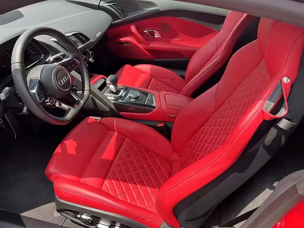 Audi R8 2023 из CN, фото 3
