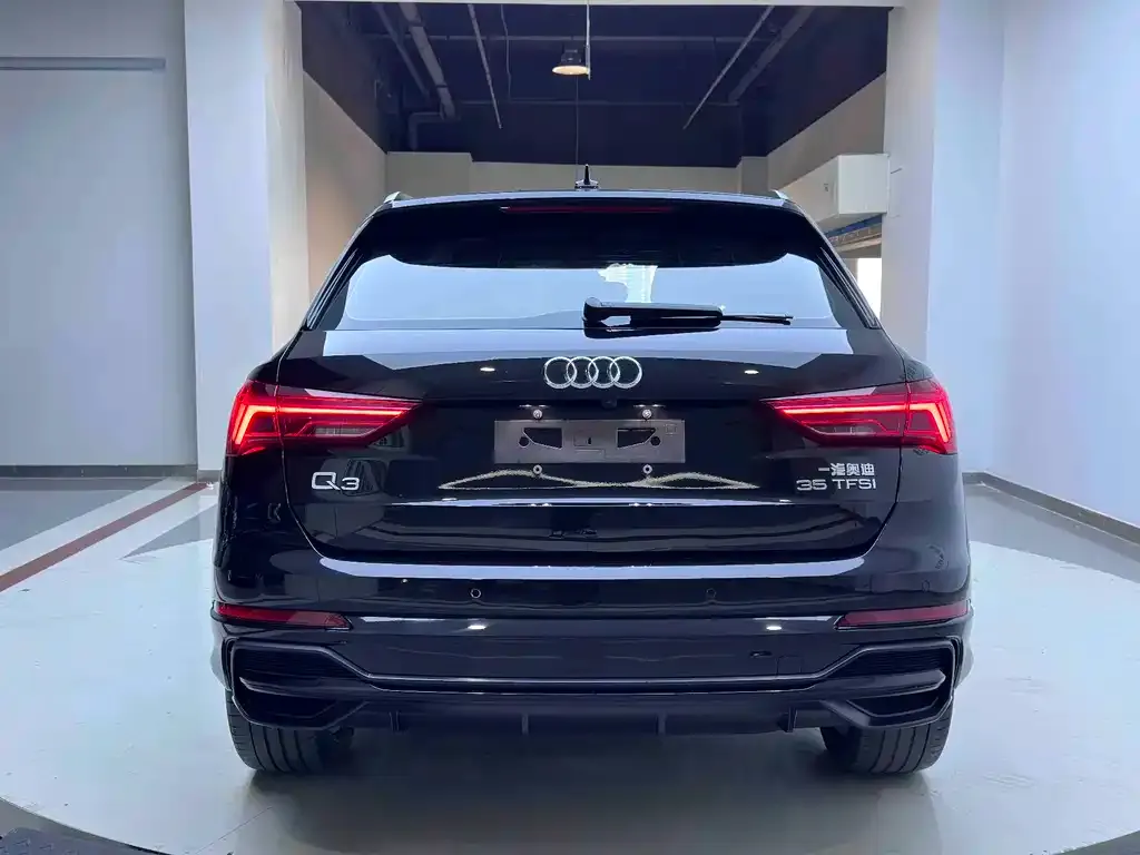 Audi Q3 — фото 5