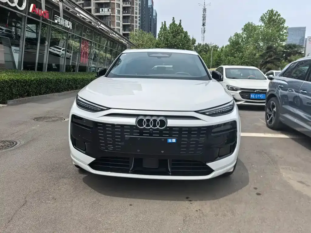 Audi Q6L e-tron 2025 из CN, фото 10