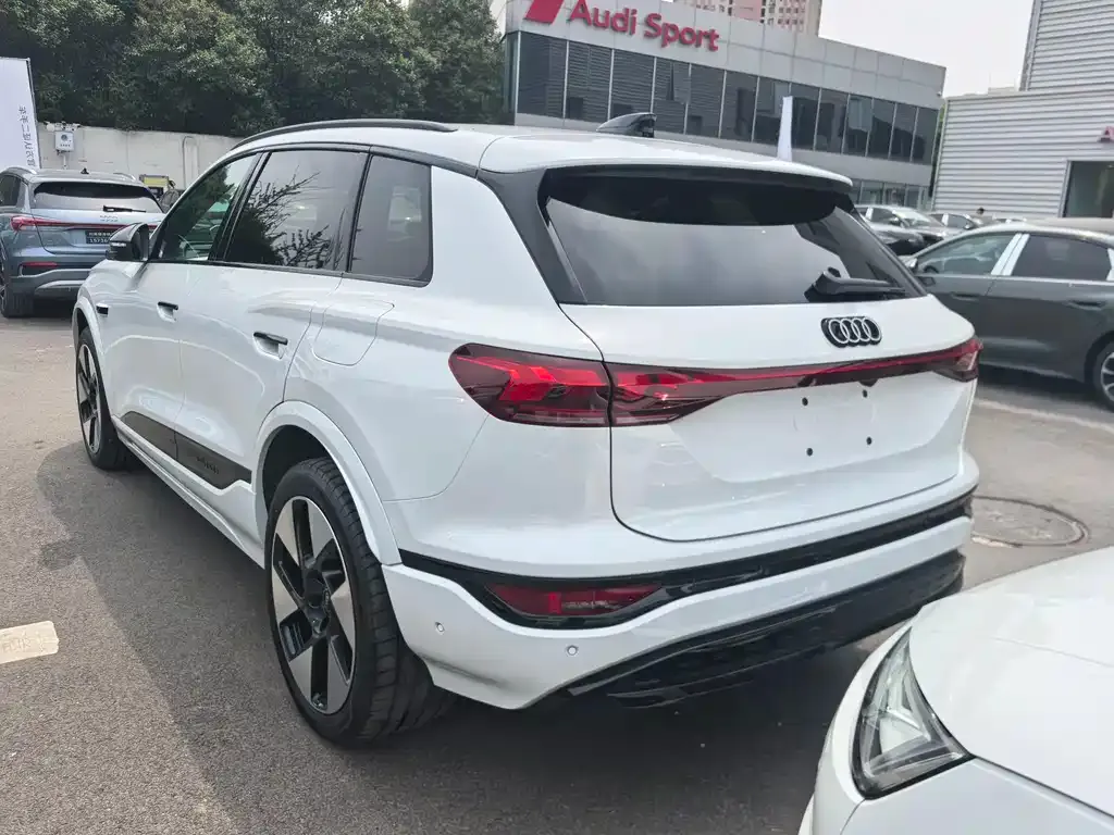 Audi Q6L e-tron 2025 из CN, фото 6