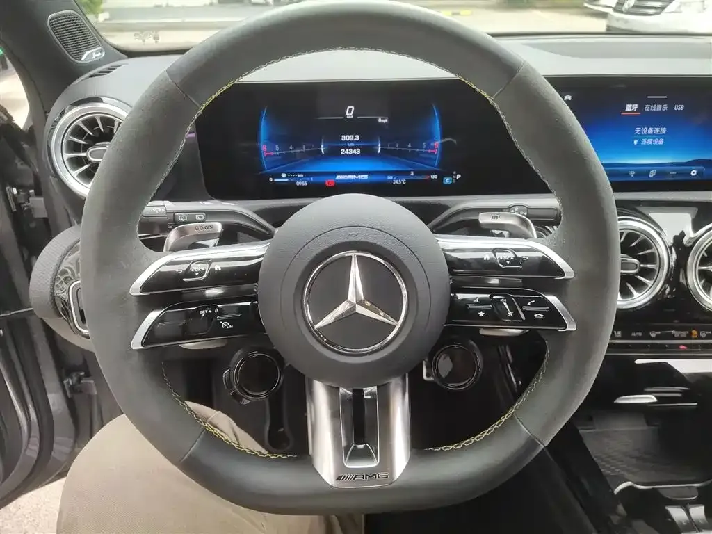 Mercedes-Benz A-Class AMG (Import) — фото 4