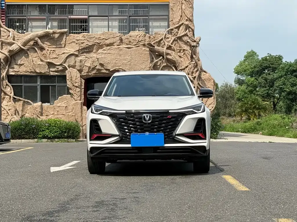 Changan CS75PLUS — фото 7