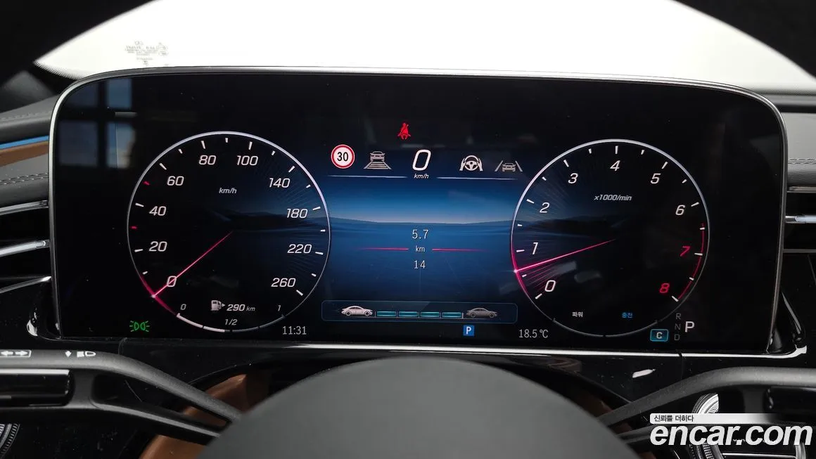 Mercedes-Benz E-Class 2026 из KR, фото 4
