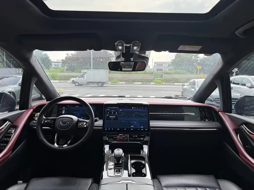 GAC Motor Trumpchi M8 — фото 8