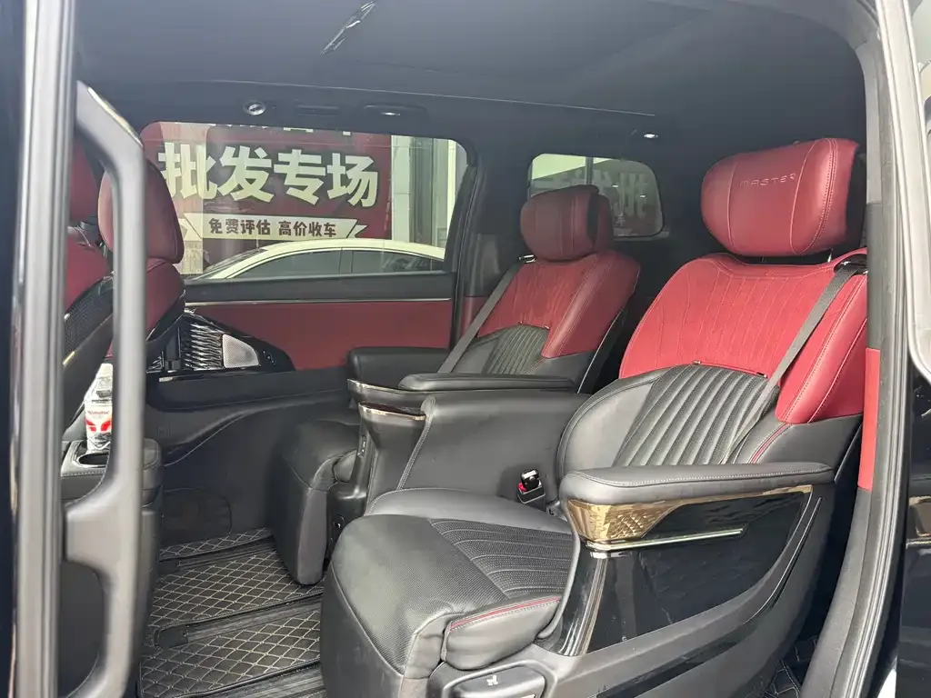 GAC Motor Trumpchi M8 — фото 7