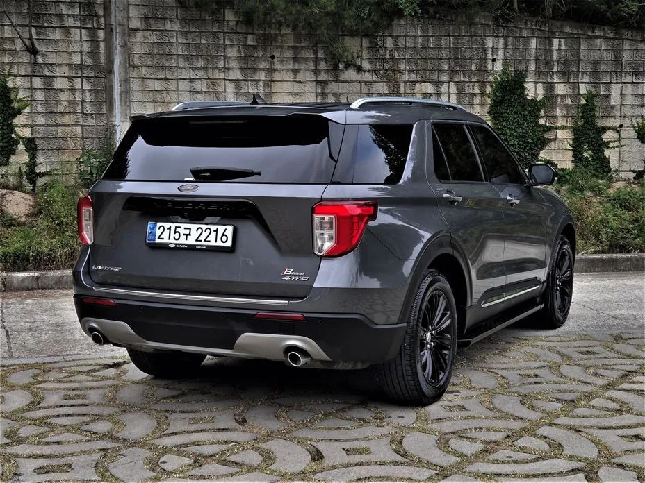 Ford Explorer 2023 из KR, фото 10