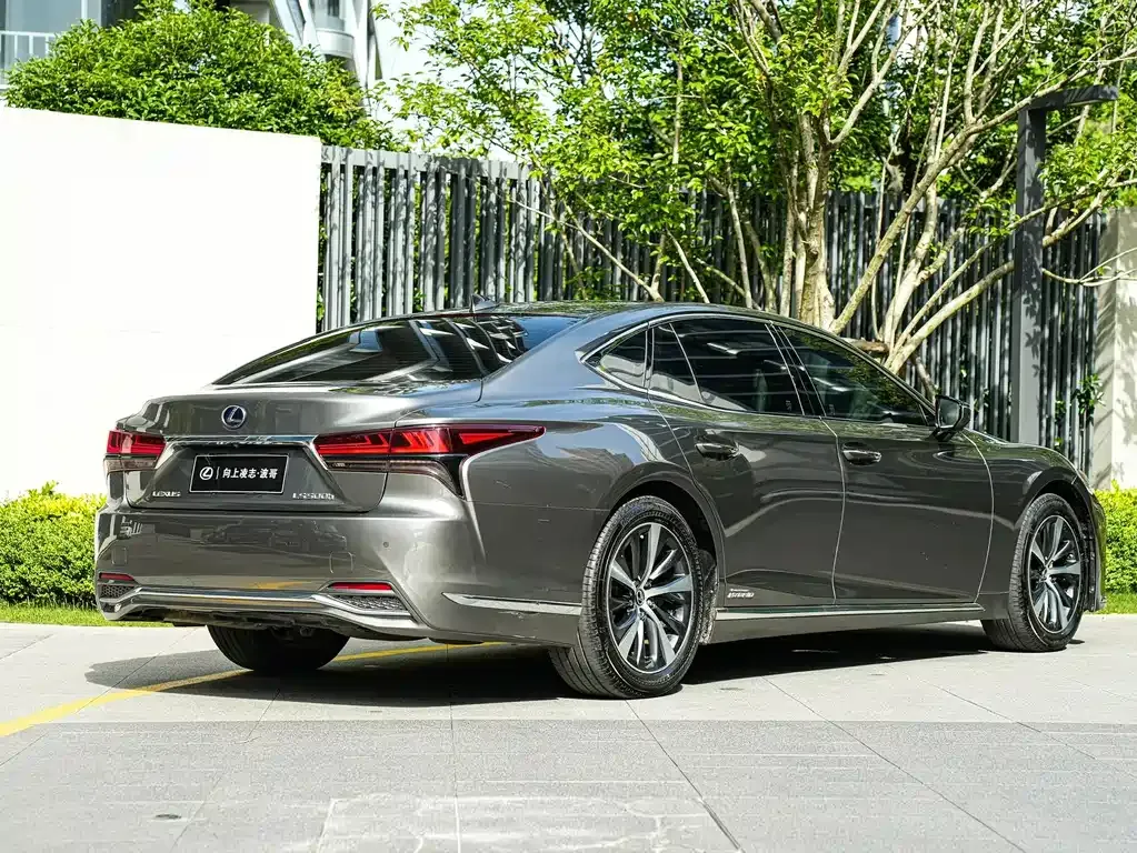Lexus LS 2021 из CN, фото 10
