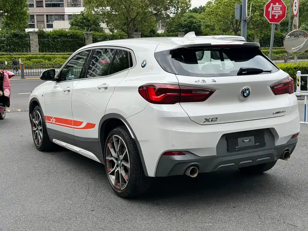 BMW X2 — фото 10