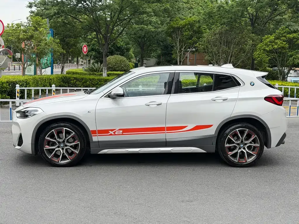 BMW X2 — фото 8