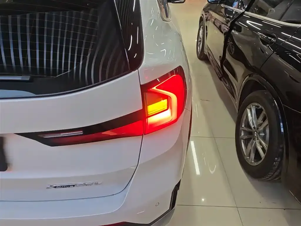 BMW X1 2024 из CN, фото 10