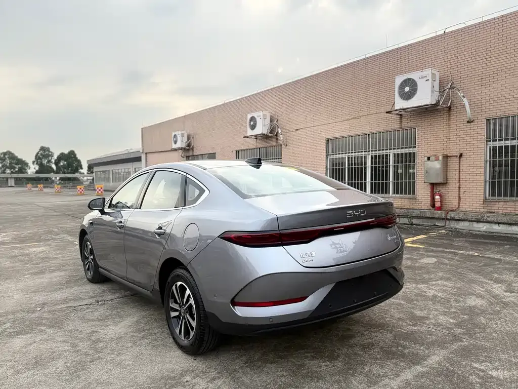 BYD Qin PLUS — фото 5