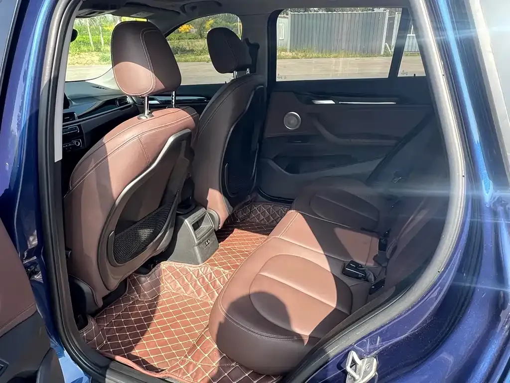 BMW X1 2021 из CN, фото 7