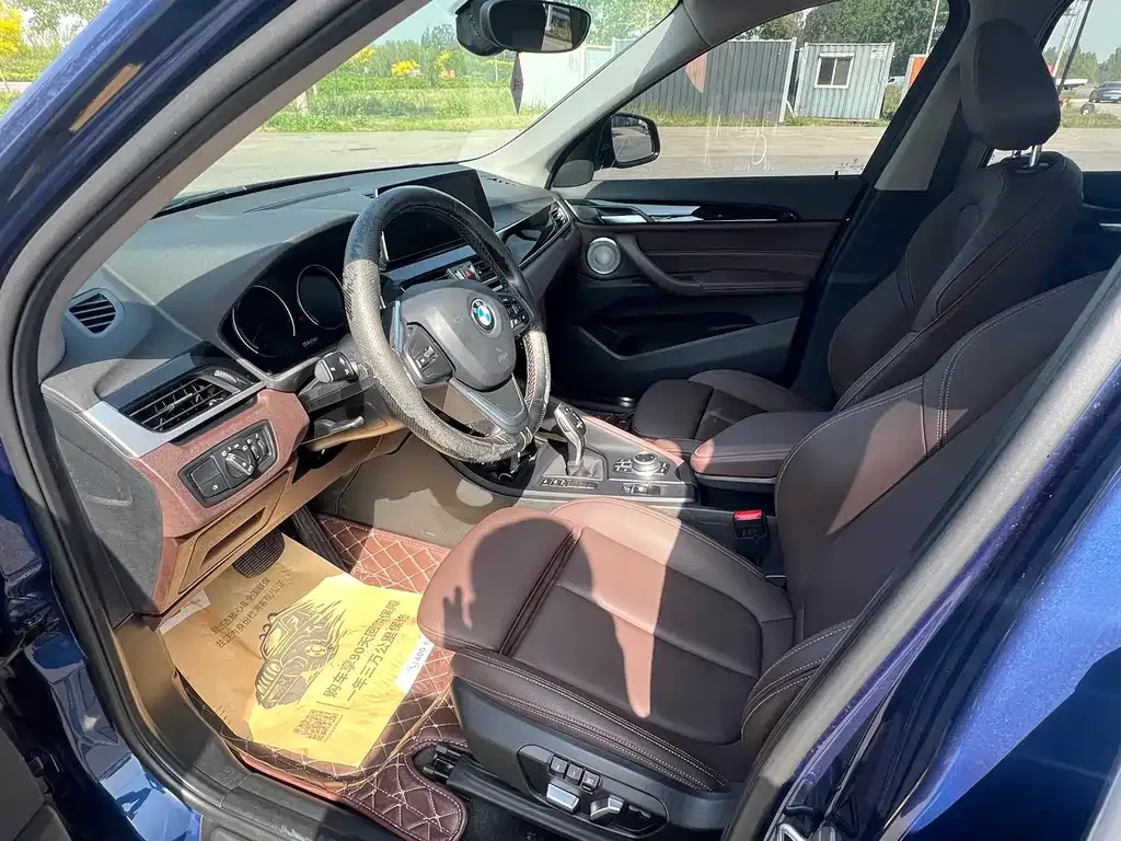 BMW X1 2021 из CN, фото 8