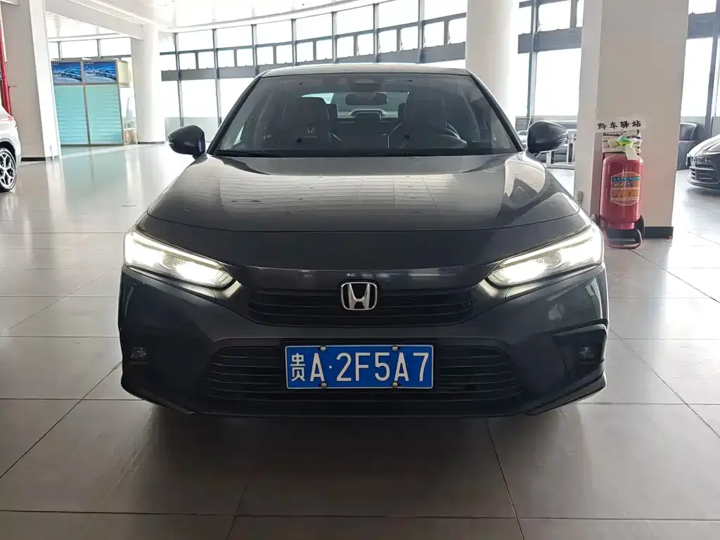 Honda Civic — фото 7