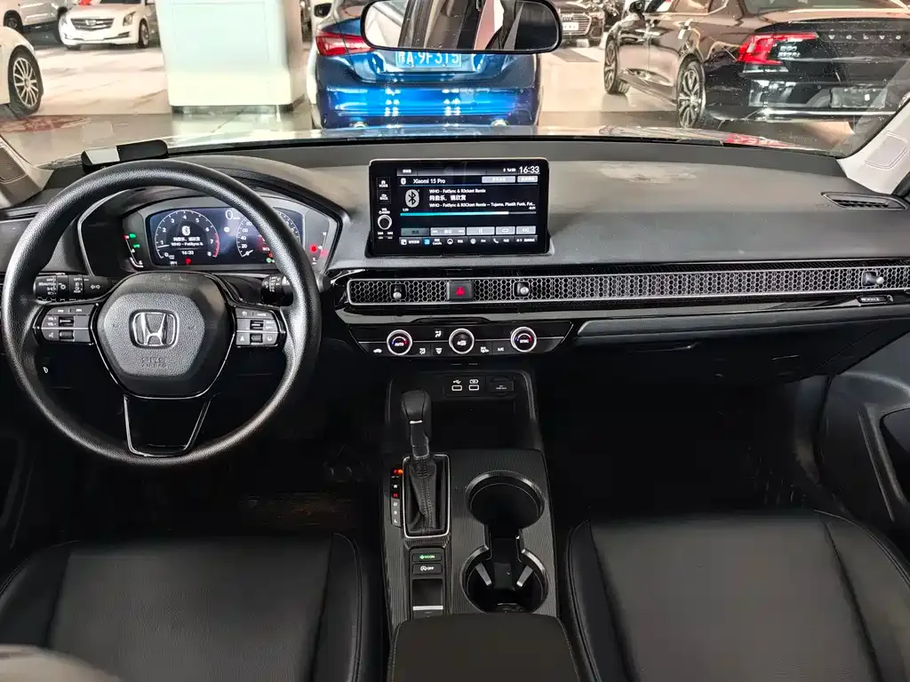 Honda Civic — фото 8
