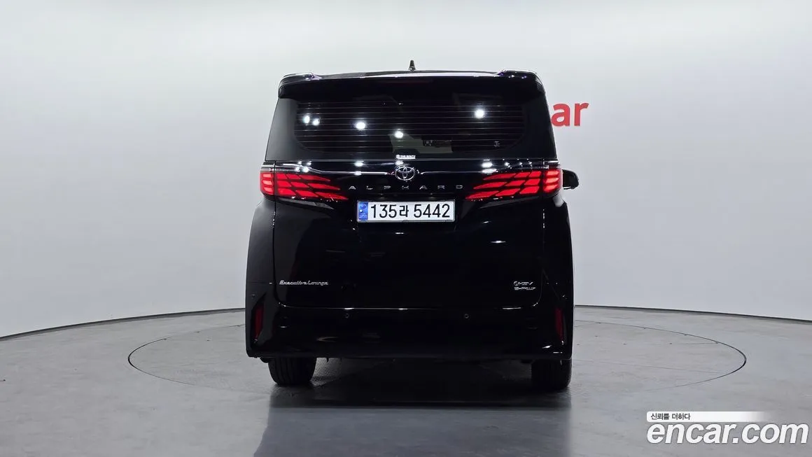 Toyota Alphard 2024 из KR, фото 3