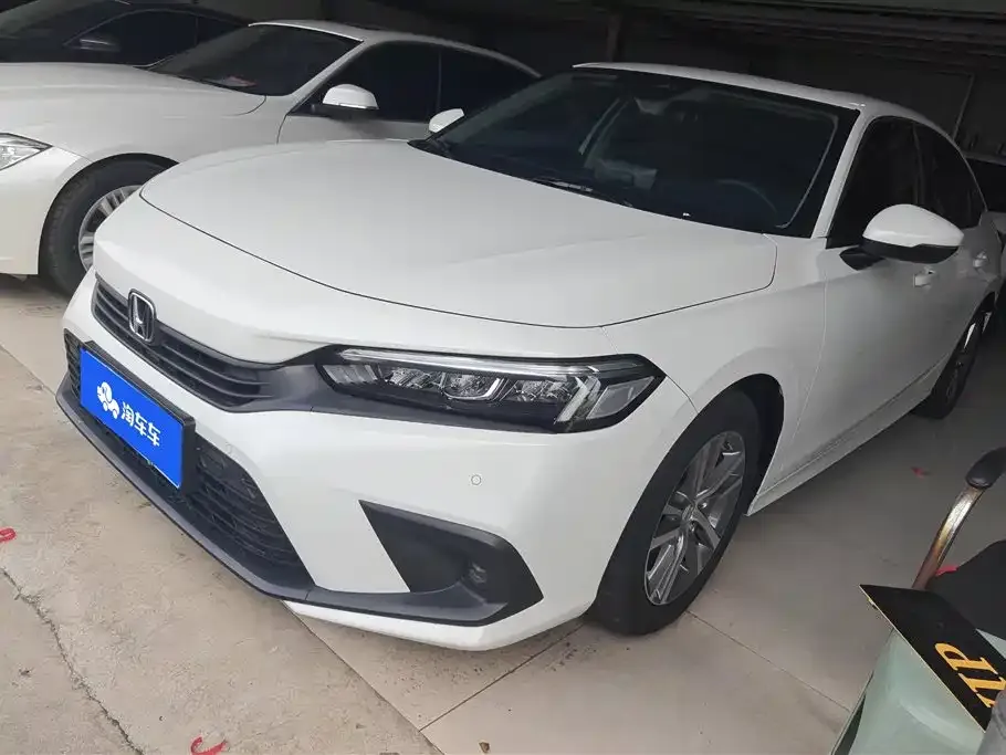 Honda Civic — фото 1