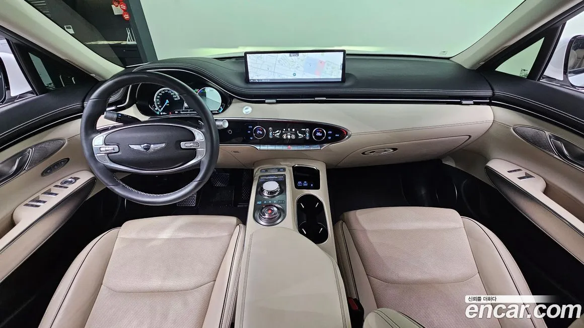 Genesis GV70 — фото 10