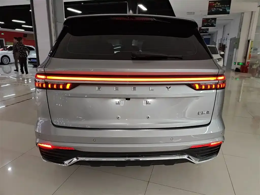 Geely Xingyue L — фото 4