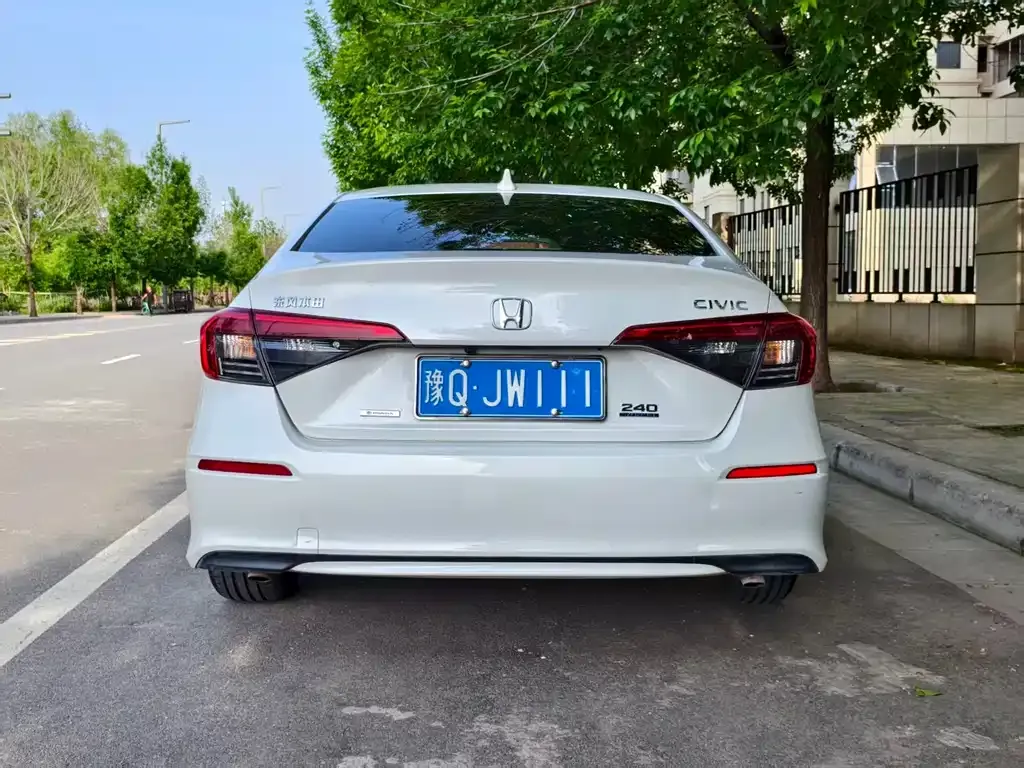 Honda Civic 2023 из CN, фото 4
