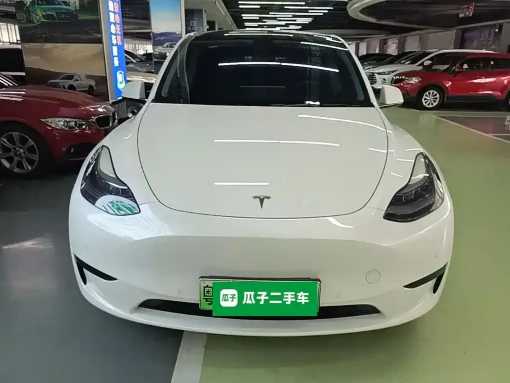 Tesla Model Y — фото 4