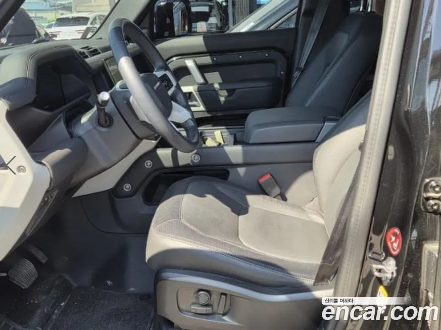 Land Rover Defender 2024 из KR, фото 6