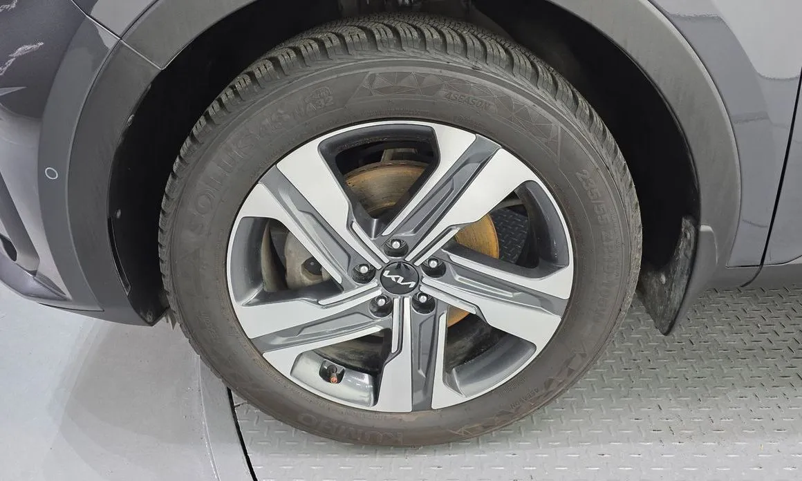 Kia Sorento — фото 5