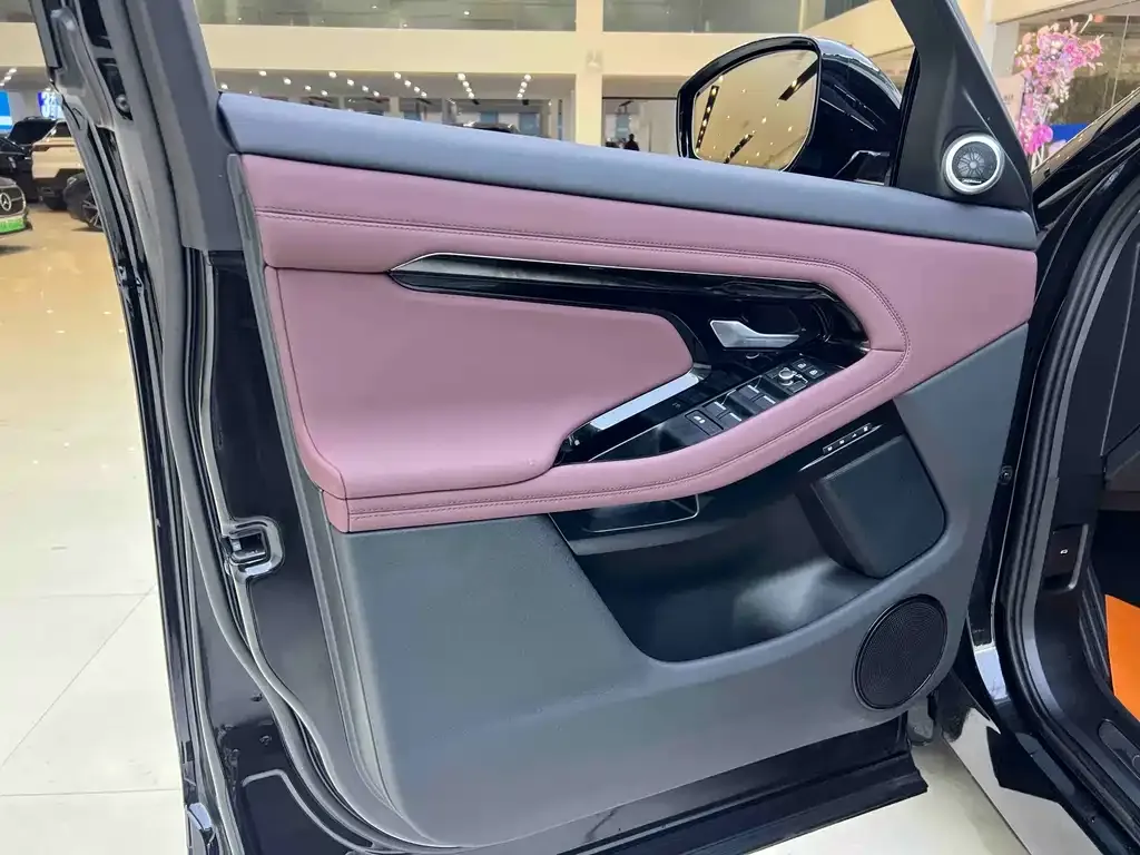 Land Rover Evoque — фото 7