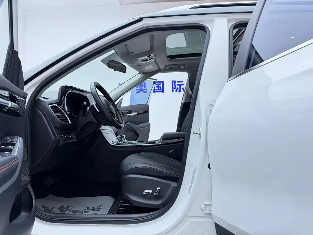 Kia KX3 — фото 4