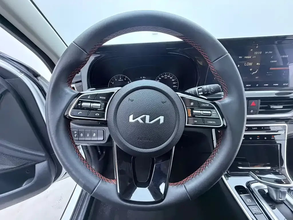 Kia KX3 — фото 10