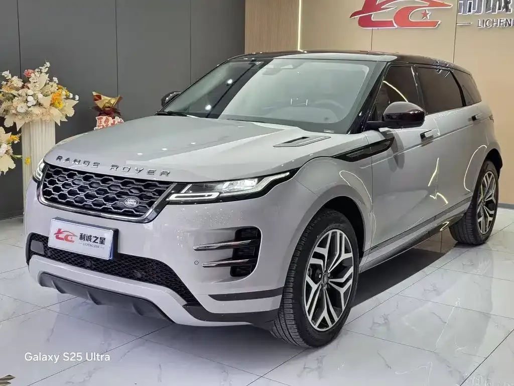 Land Rover Evoque — фото 1