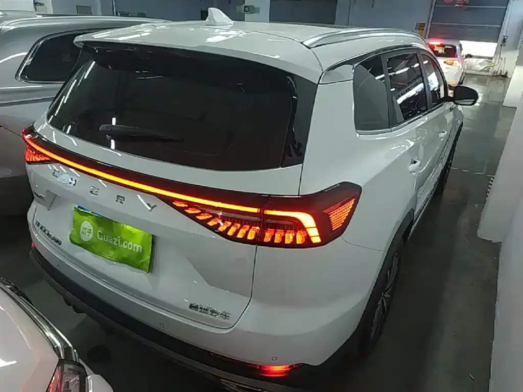 Chery Tiggo 8 PRO — фото 8