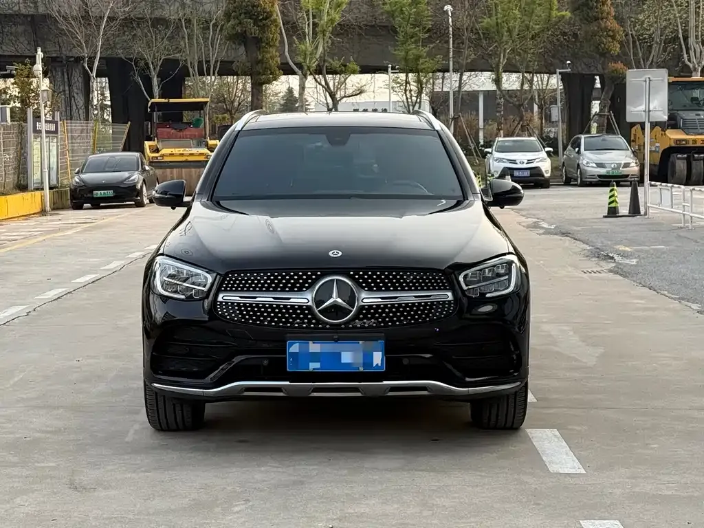 Mercedes-Benz GLC — фото 9