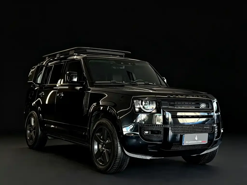 Land Rover Defender — фото 1