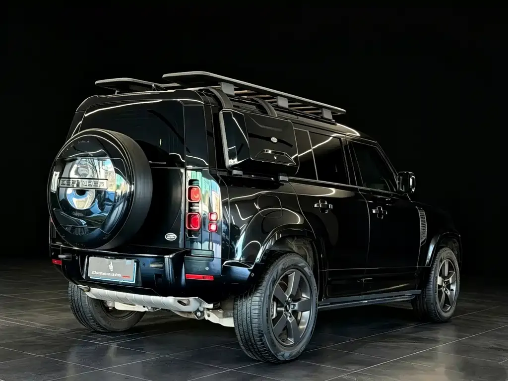 Land Rover Defender — фото 5
