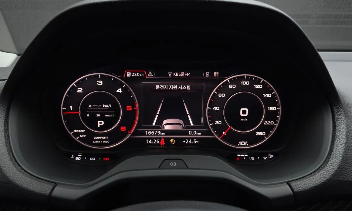 Audi Q2 2023 из KR, фото 3