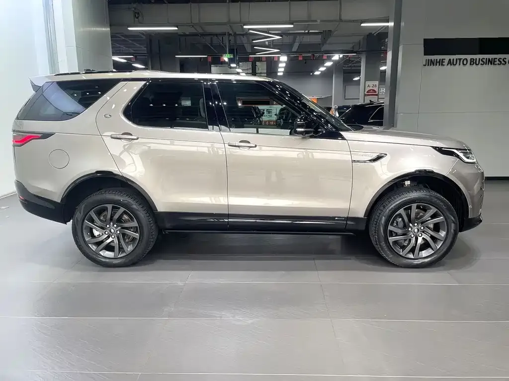 Land Rover Discovery — фото 8