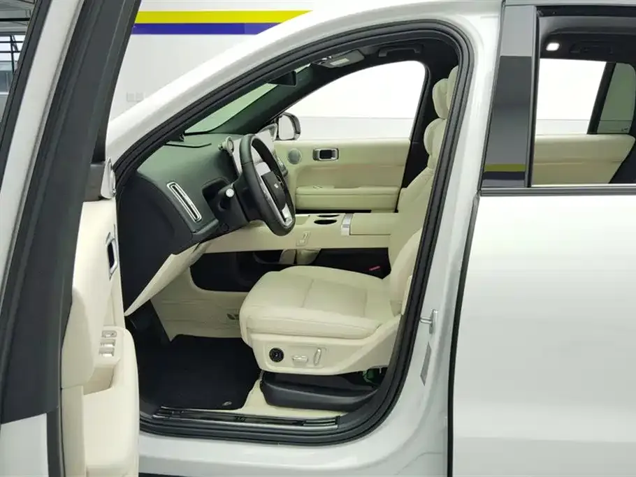 Li Auto L6 2025 из CN, фото 4
