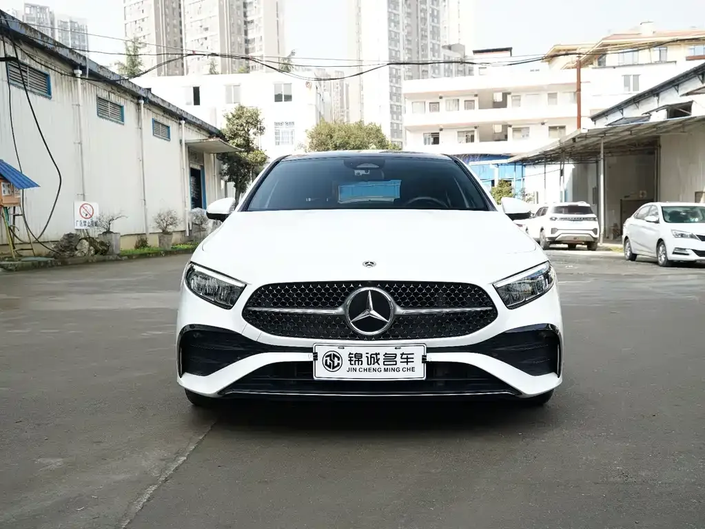 Mercedes-Benz A-Class — фото 7