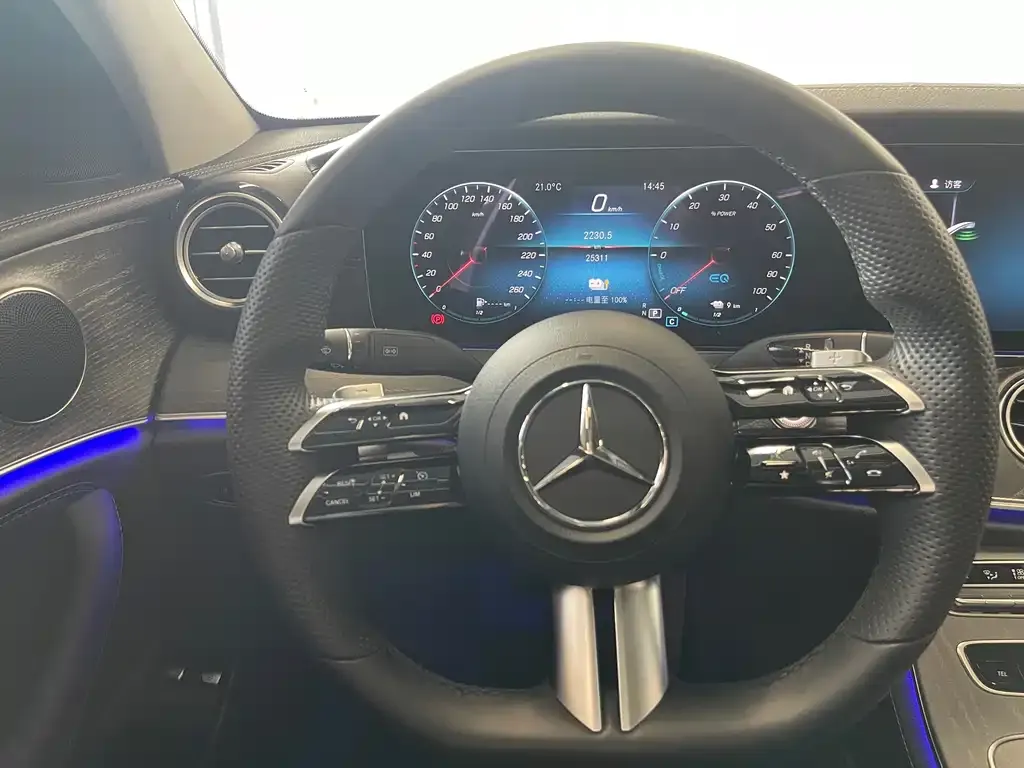 Mercedes-Benz E-Class New Energy — фото 4