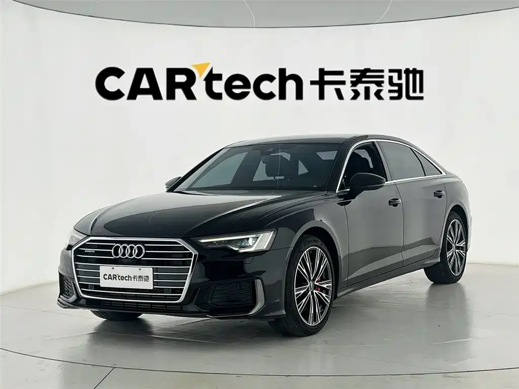 Audi A6L — фото 1