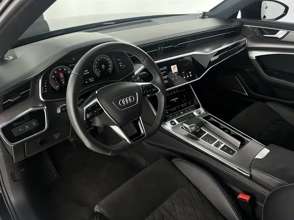 Audi A6L — фото 10