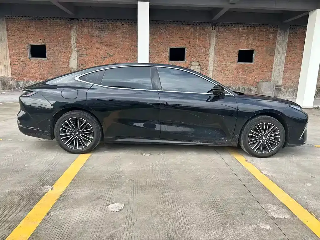 Geely Galaxy Xingyao 8 2025 из CN, фото 10