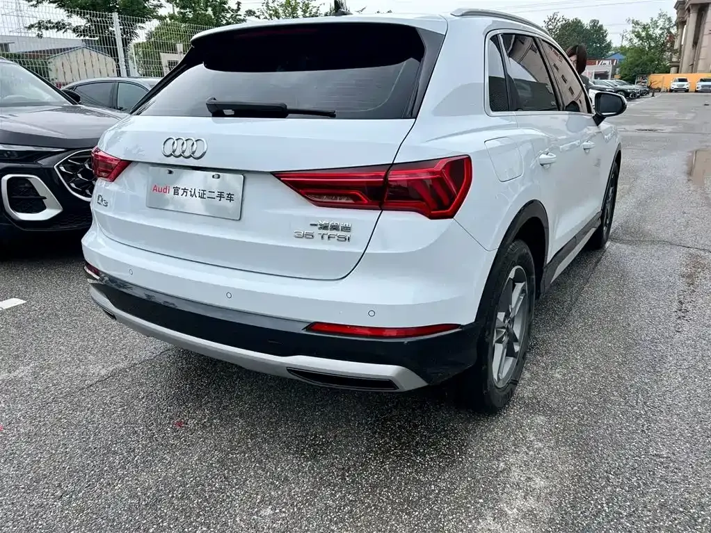 Audi Q3 2021 из CN, фото 7